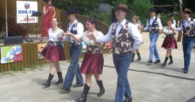 Country - Country promenáda